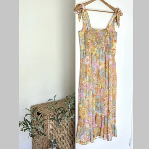 Sold on M! Show Me Your Mumu Claire Midi Dress ~ Groovy Blooms - Picture 8 of 12